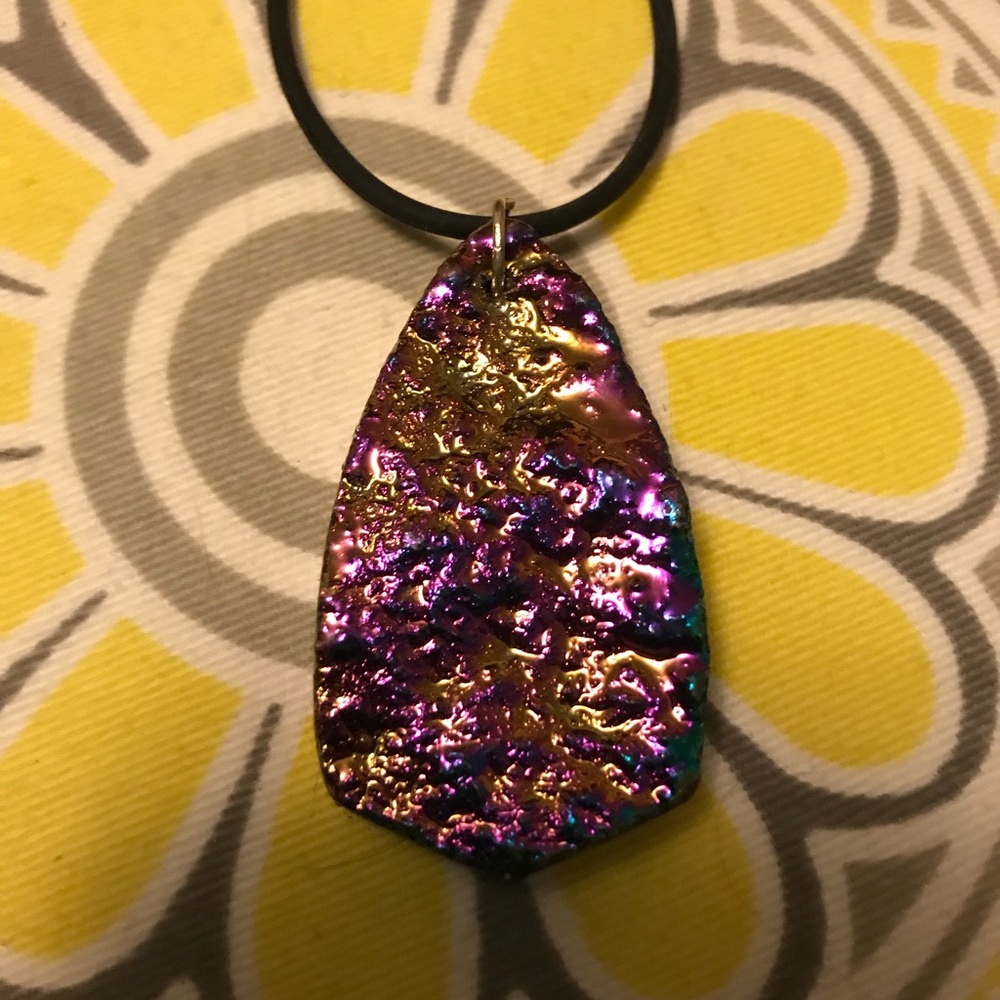 DRUZY stone with hole